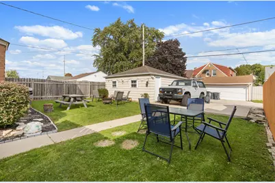 1800 S 53rd St, West Milwaukee, WI 53214 - Photo 11