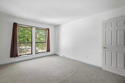 4229 W Meinecke Ave #4229, Milwaukee, WI 53210 - Photo 17