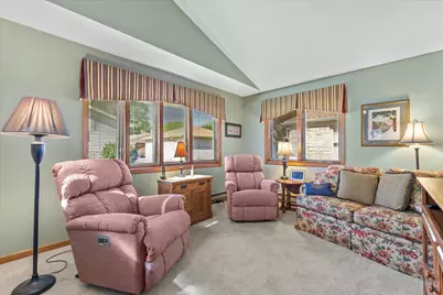 2829 S 46th St, Milwaukee, WI 53219 - Photo 17