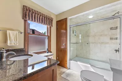 2829 S 46th St, Milwaukee, WI 53219 - Photo 27
