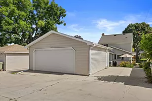 2829 S 46th St, Milwaukee, WI 53219 - Photo 33