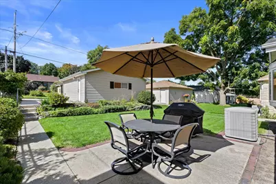 2829 S 46th St, Milwaukee, WI 53219 - Photo 3