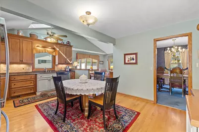 2829 S 46th St, Milwaukee, WI 53219 - Photo 11
