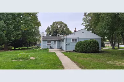 4574 N 107th St, Wauwatosa, WI 53225 - Photo 1