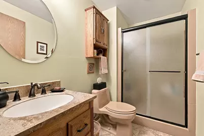 10248 W Parkedge Cir, Franklin, WI 53132 - Photo 17