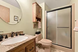 10248 W Parkedge Circle, Franklin, WI 53132 - Photo 17