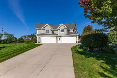 1286  Mary Hill Cir, Hartland, WI 53029 - Photo 99