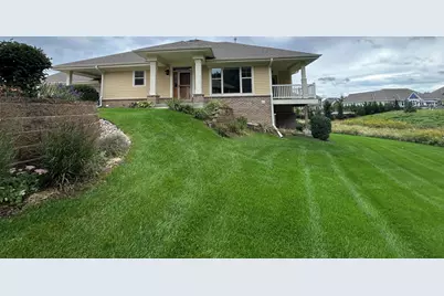 W129N6745  Northfield Cir, Menomonee Falls, WI 53051 - Photo 41