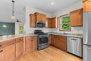 W129N6745 Northfield Circle, Menomonee Falls, WI 53051 - Photo 13