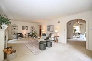 2576 Pasadena Blvd, Wauwatosa, WI 53226 - Photo 5