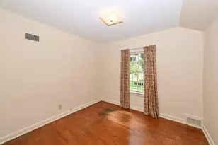 2576 Pasadena Blvd, Wauwatosa, WI 53226 - Photo 29