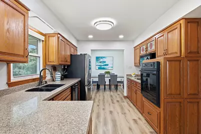 12600 W Cleveland Ave, New Berlin, WI 53151 - Photo 9