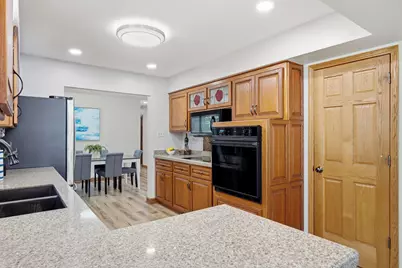 12600 W Cleveland Ave, New Berlin, WI 53151 - Photo 33