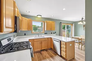 6605 Carlton Dr, Madison, WI 53718 - Photo 27