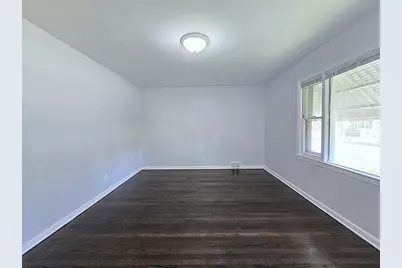 4353 N 42nd Pl, Milwaukee, WI 53216 - Photo 9