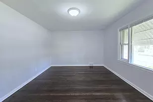 4353 N 42nd Pl, Milwaukee, WI 53216 - Photo 9