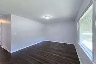 4353 N 42nd Pl, Milwaukee, WI 53216 - Photo 11
