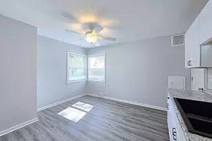 4353 N 42nd Pl, Milwaukee, WI 53216 - Photo 7