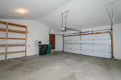 W156N5486  Bette Dr, Menomonee Falls, WI 53051 - Photo 37