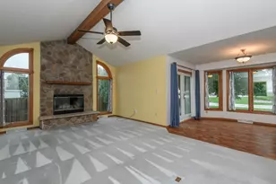 W156N5486 Bette Dr, Menomonee Falls, WI 53051 - Photo 3