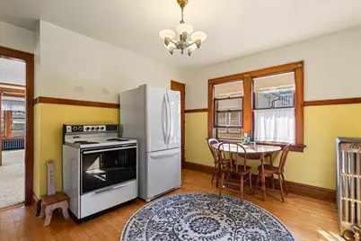 1627 S 56th St, West Allis, WI 53214 - Photo 13