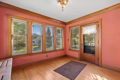1627 S 56th St, West Allis, WI 53214 - Photo 3