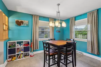 2434 W Edgerton Ave, Milwaukee, WI 53221 - Photo 13