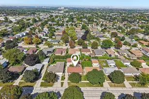 2434 W Edgerton Ave, Milwaukee, WI 53221 - Photo 45