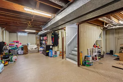 2434 W Edgerton Ave, Milwaukee, WI 53221 - Photo 39