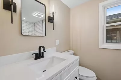 1016  Logan St, Lake Geneva, WI 53147 - Photo 13
