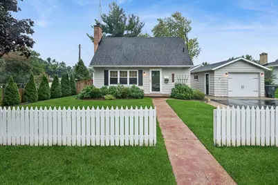 1016  Logan St, Lake Geneva, WI 53147 - Photo 1