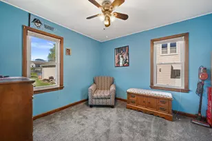 2871 S 85th St, West Allis, WI 53227 - Photo 5
