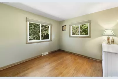 5937 N Sidney Pl, Glendale, WI 53209 - Photo 11