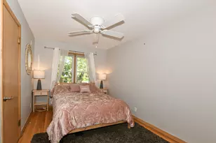 11310 W Wisconsin Ave, Wauwatosa, WI 53226 - Photo 11