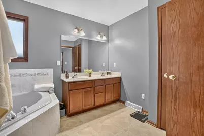 6935  54th St, Kenosha, WI 53144 - Photo 17