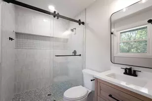 7942 S 66th St, Franklin, WI 53132 - Photo 33