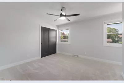 7942 S 66th St, Franklin, WI 53132 - Photo 25