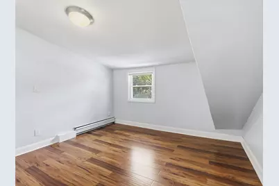 4858 N Iroquois Ave, Glendale, WI 53217 - Photo 21