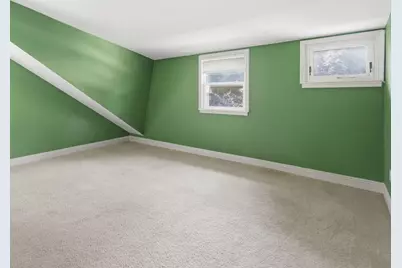4858 N Iroquois Ave, Glendale, WI 53217 - Photo 17