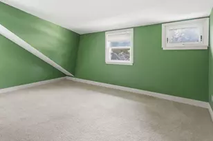 4858 N Iroquois Ave, Glendale, WI 53217 - Photo 17
