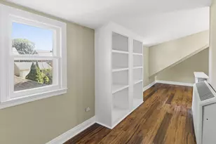 4858 N Iroquois Ave, Glendale, WI 53217 - Photo 25
