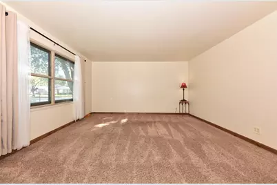 N40W6548  Jackson St, Cedarburg, WI 53012 - Photo 3