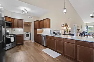 6727 105th St, Pleasant Prairie, WI 53158 - Photo 11