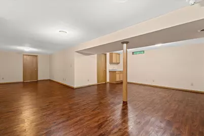 8169 S Wilding Dr, Oak Creek, WI 53154 - Photo 25