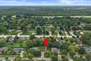 8169 S Wilding Dr, Oak Creek, WI 53154 - Photo 31
