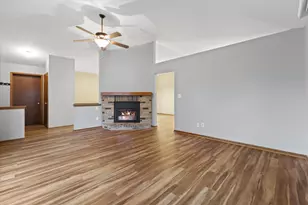 8169 S Wilding Dr, Oak Creek, WI 53154 - Photo 3
