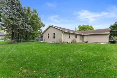 8169 S Wilding Dr, Oak Creek, WI 53154 - Photo 35