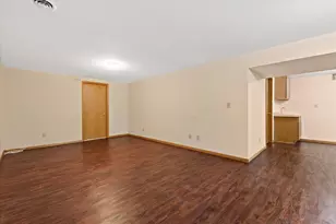 8169 S Wilding Dr, Oak Creek, WI 53154 - Photo 29