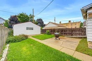 1739 S 75th St, West Allis, WI 53214 - Photo 27
