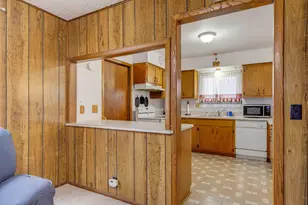 1739 S 75th St, West Allis, WI 53214 - Photo 9